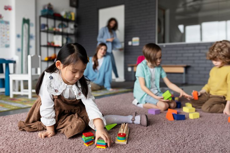 Các yếu tố cần lưu ý để dạy trẻ tự kỷ hiệu quả