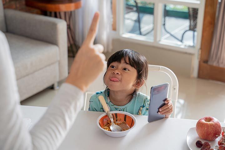 Trẻ tự kỷ và vấn đề ăn uống